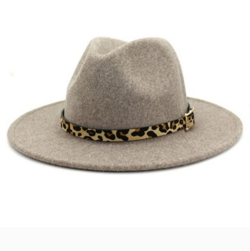 Fedora Panama Hat with Removable Leopard Band in Oatmeal